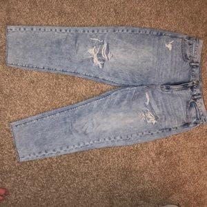 American Eagle Mom Jeans